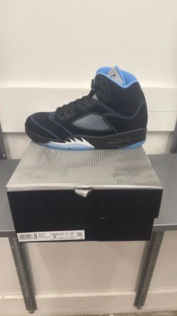 Jordan 5 unc