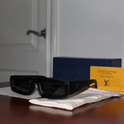Louis Vuitton Black Unisex Sunglasses 
