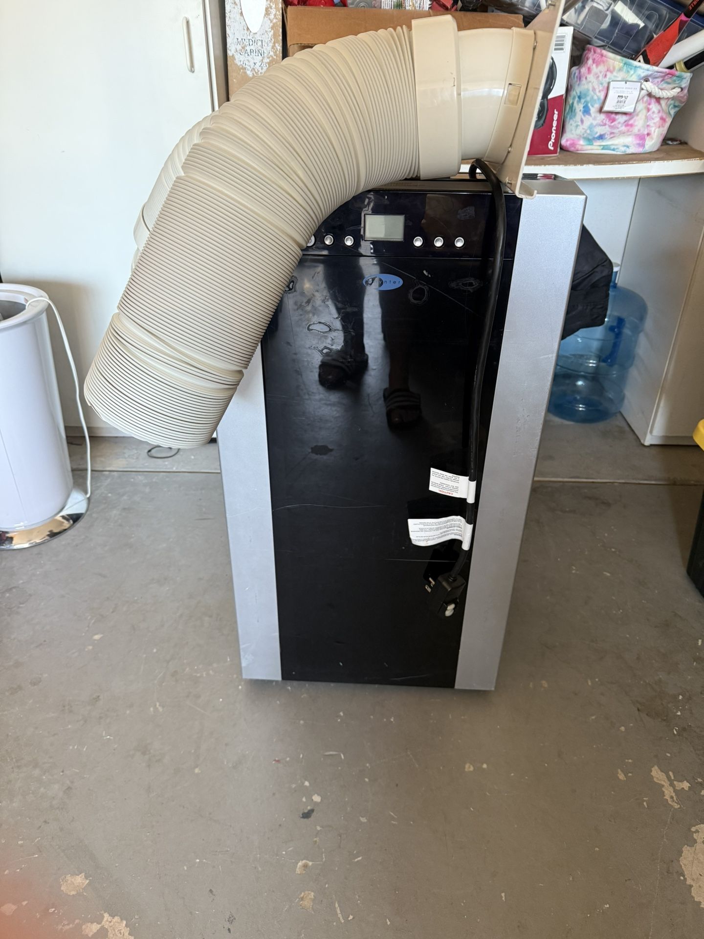 Whynter Black and Grey Portable Air Conditioner