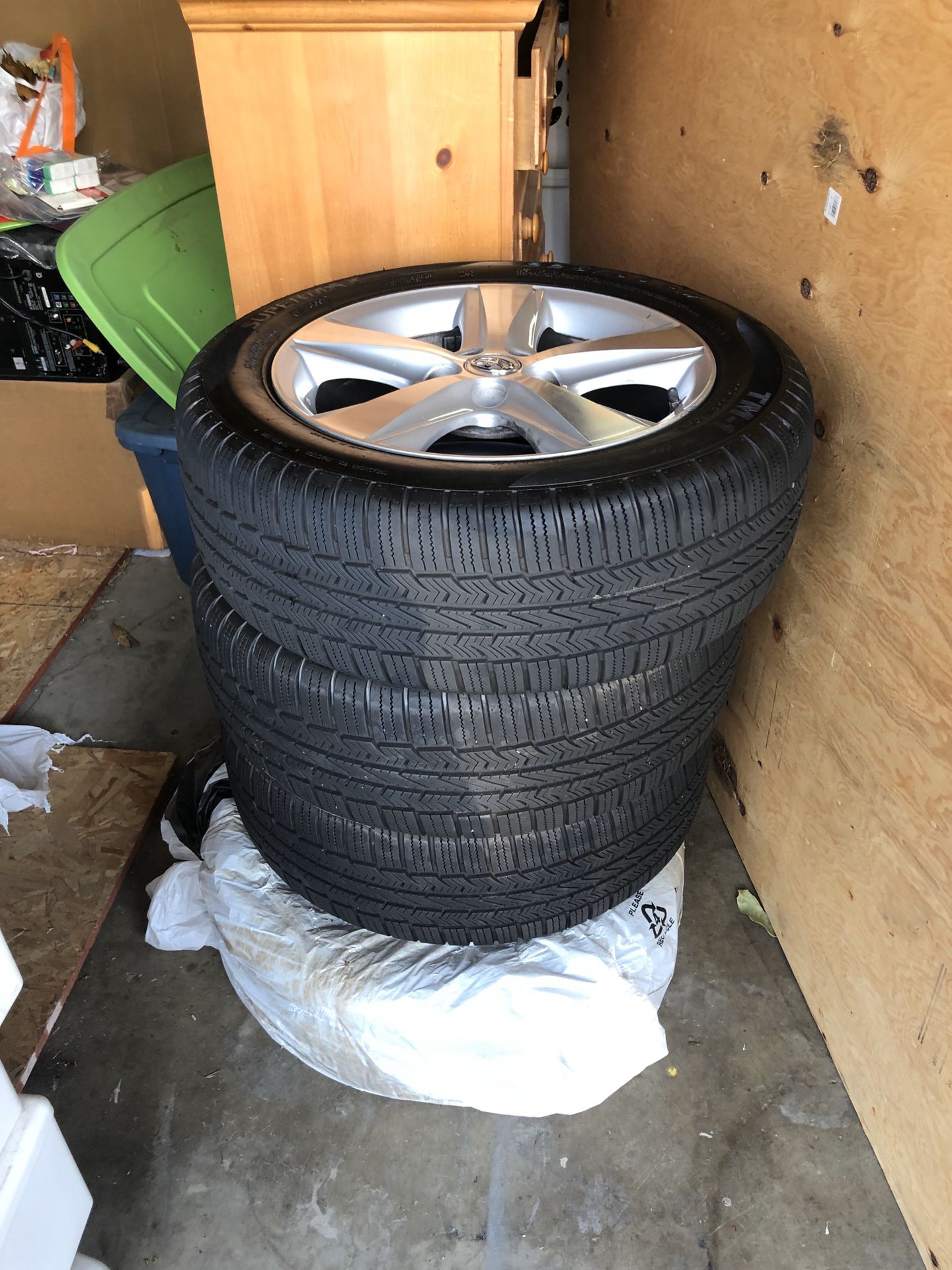4 brand new tires w/Toyota rims ‘17