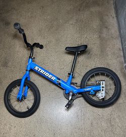 STRIDER 14x Classic Convertible Bike with pedals