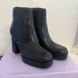 Madden Girl BOOTS