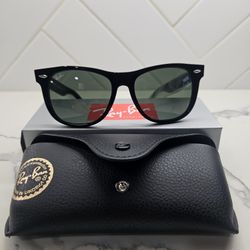Classic Ray-Ban Wayfarer sunglasses Blk