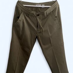 George & Martha Capri Pants