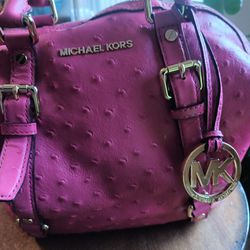 Micheal Kors. Ostrich Leather. Hot Pink. Bedford