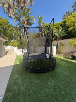 Trampoline
