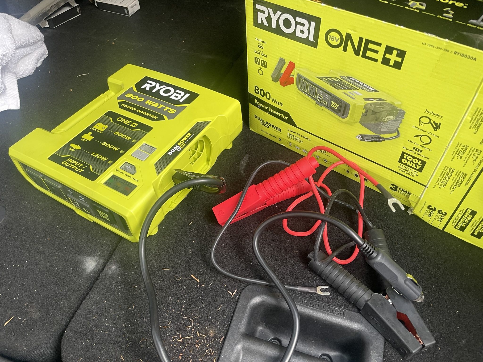 Ryobi 800w Power Inverter 