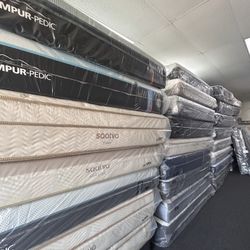 Name Brand Mattresses 