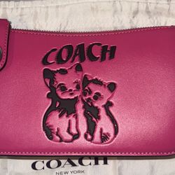 Coach The Lil Nas X Drop Penn Shoulder Bag Pink