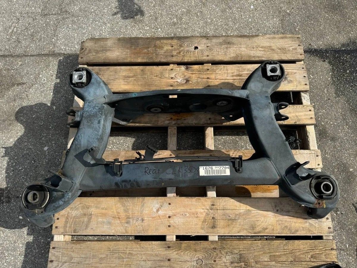 06-09 Mercedes-Benz Clk350 W209 Rear Subframe K Frame Cradle Crossmember OEM