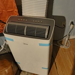 Midea DUO Smart Inverter Portable Air Conditioner with Heat Pump