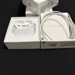 Wireless Bluetooth Earbuds Headphones iPhone Apple AirPods Pro 2nd Generation New Sealed