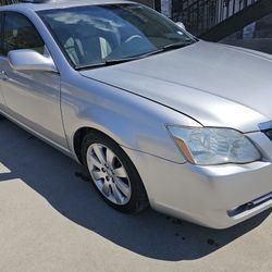 2006 Toyota Avalon