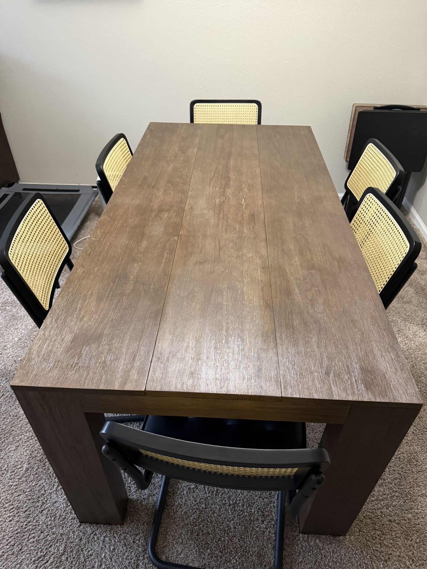 Dining Room Table 