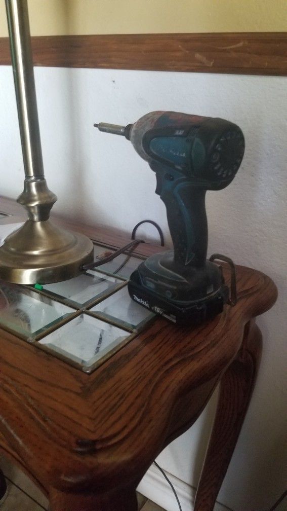 Makita compact Drill Good Condition.