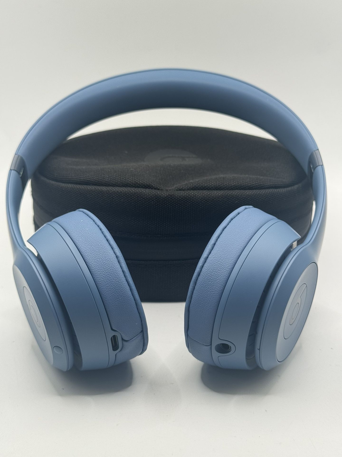 (Authentic) Slate Blue Beats Solo 4 Bluetooth Wireless Headphones