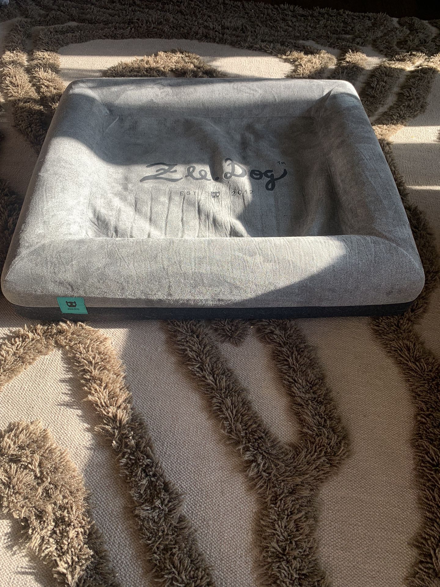 Zee Dog Bed