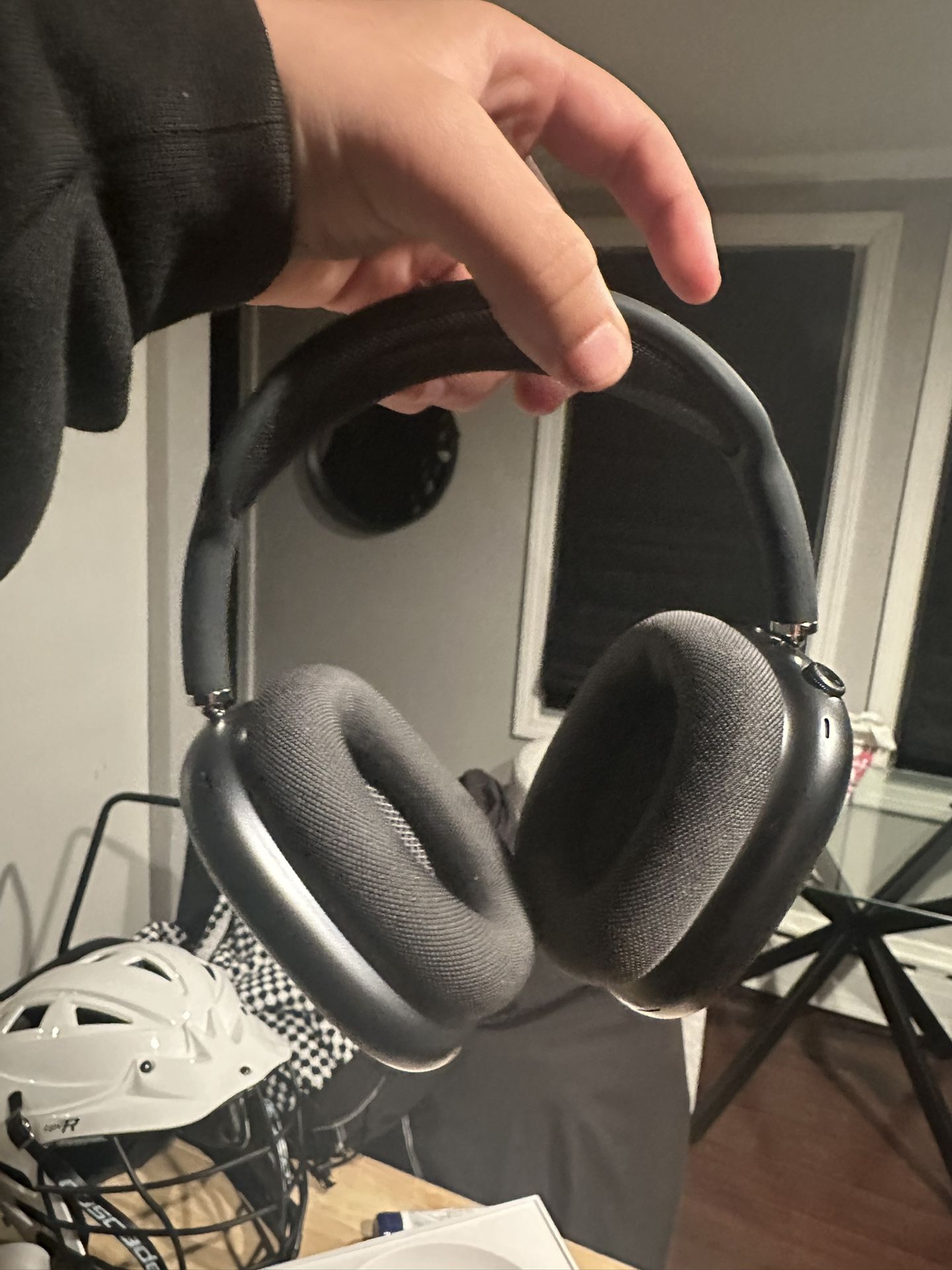 AirPod Maxes (brand New)