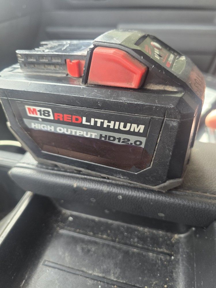 Milwaukee Battery HD 12.0