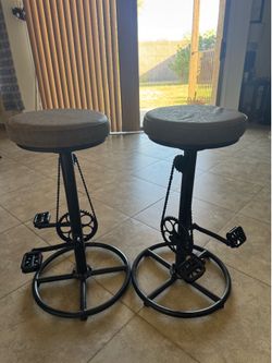Vintage DIY Bar Stool Bicycle Chain Iron Pedal Retro Industrial Height Adjustable Bicycle Wheel Design bar Chair Set of 2 black