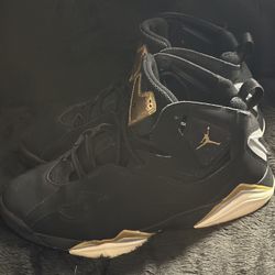 Air Jordan Men True Flight Black Metallic Gold Black White Size 12 - 342964-070