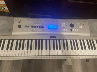 Yamaha YPG keyboard w/ Power Cord, Pedal, And Stand 