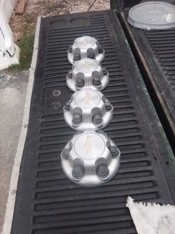 Chevy caps