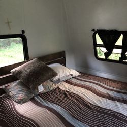 Rv / Camper