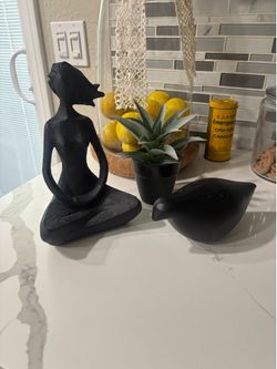 Assorted Decor