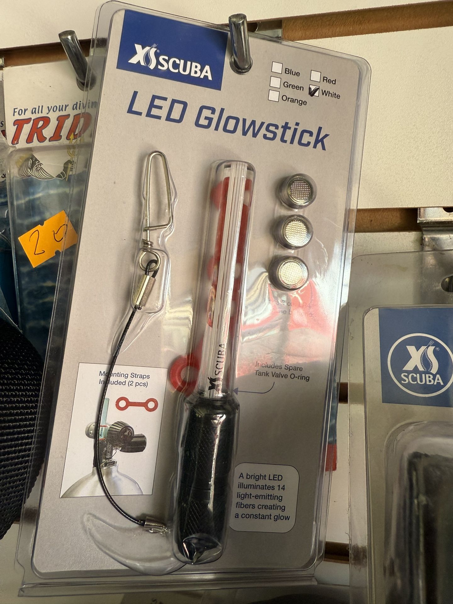 Led Glowstics not only provide on doded element of satesy to younnignt one, they save money, and are good for the environment too! Gone are the days o