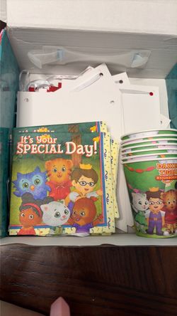 Daniel Tiger Birthday Decoration