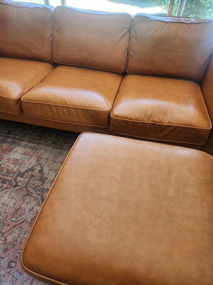 Vegan Lether Couch