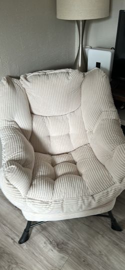 Comfy chair