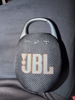 JBL Clip 5