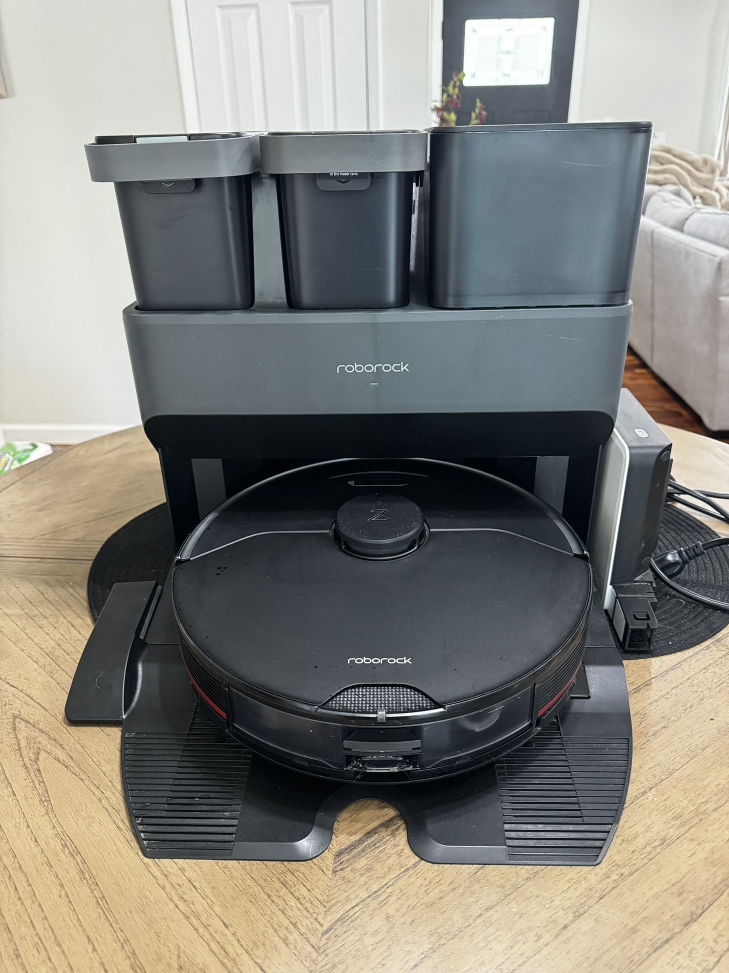 Roborock S7 MaxV Ultra Robot Vacuum & Mop w/ Drying Module