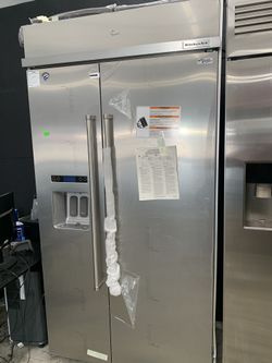 Kitchen aid 42” built in refrigerator in stainless steel new open box