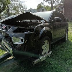 2006 Saturn  Vue Parts Mid Size SUV   Good Eng And Trans Wheels Much More , Iam A Auto Tech Whatever U Want I Can Remove And Install I