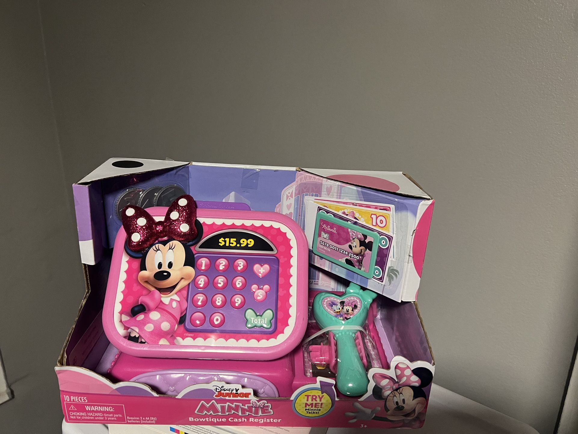 Minnie boutique, cash register