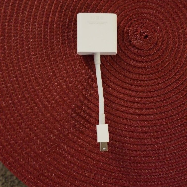Apple Adapter - Mini Display Port to DVI