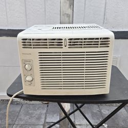 AC / Aire Acondicionado 