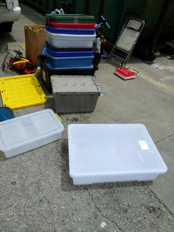 4 TOTES FOR $10 READ DETAILS