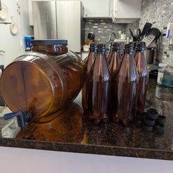 Mr Beer Bottle And 2 Gallon Barrel 