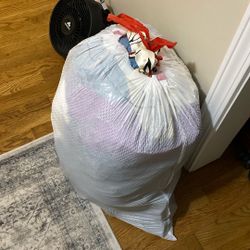 2 Bags Of Seminew Clothes For Woman 