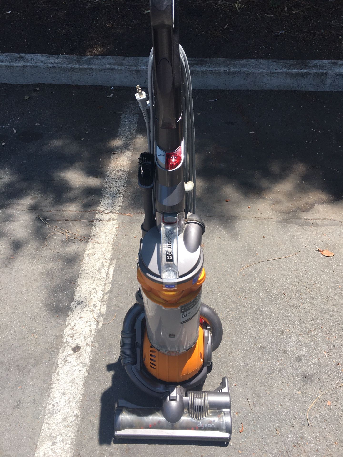 Dyson Ball Vacumm