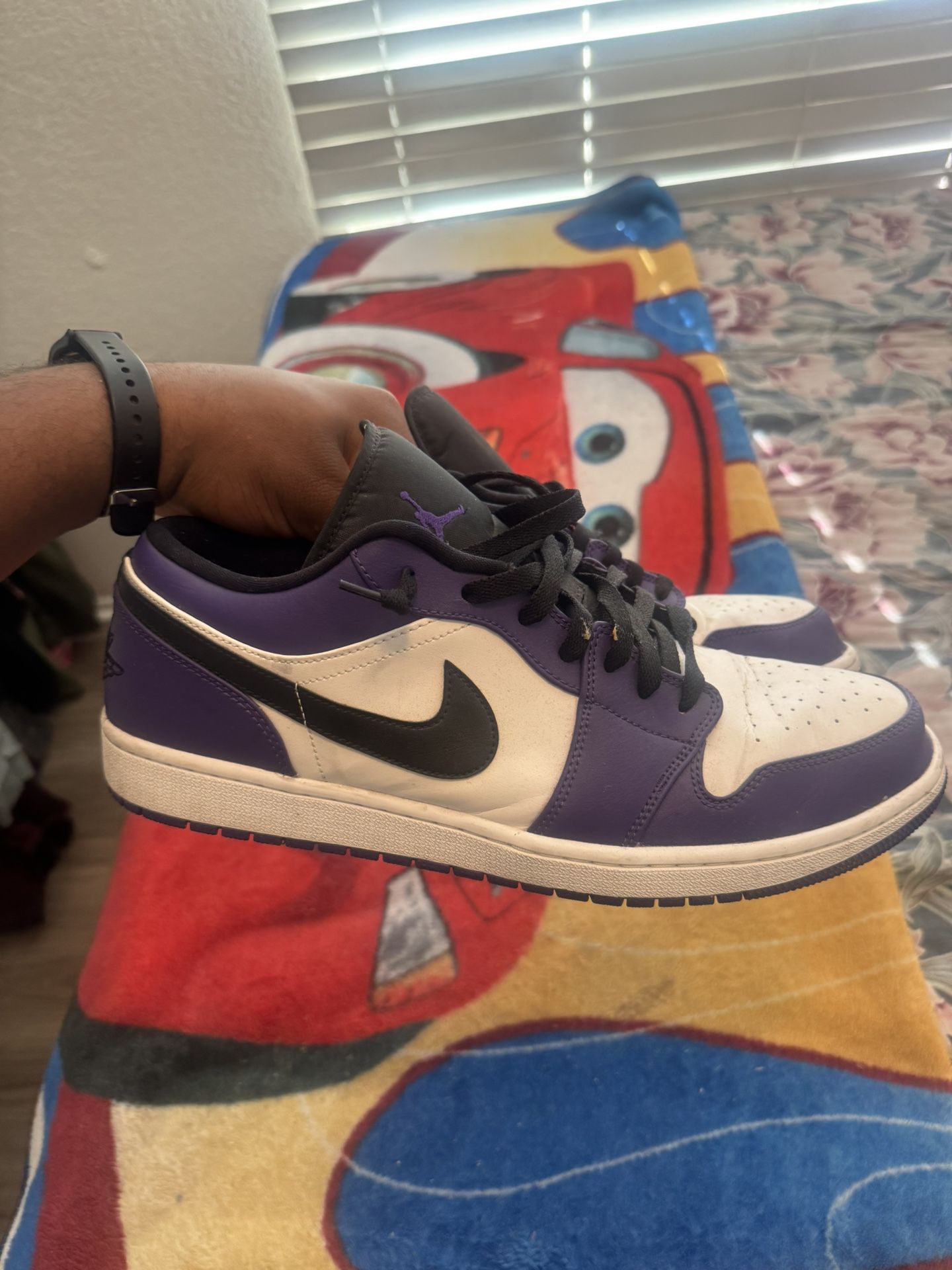Jordan 1 Low Purple