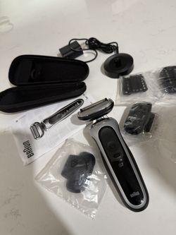 Braun Series 7 7032cs Flex Electric Razor for Men