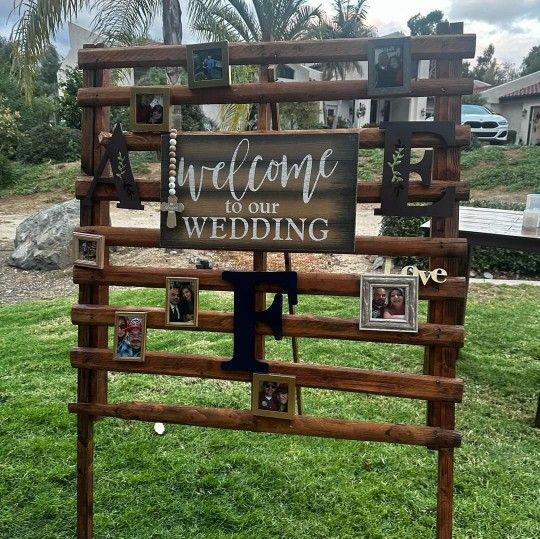 Multi-Use Wedding, Anniversary, Party pallet walls