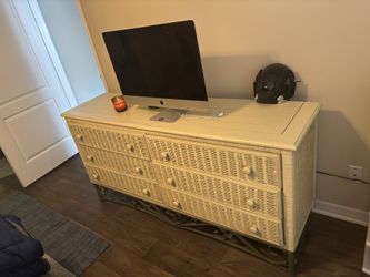 Stylish Complete Bedroom Set 2 X Bedside Tables. 2 X Cast Iron Lights 1 X Dresser 1x Headboard