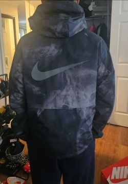 Nike windbreaker