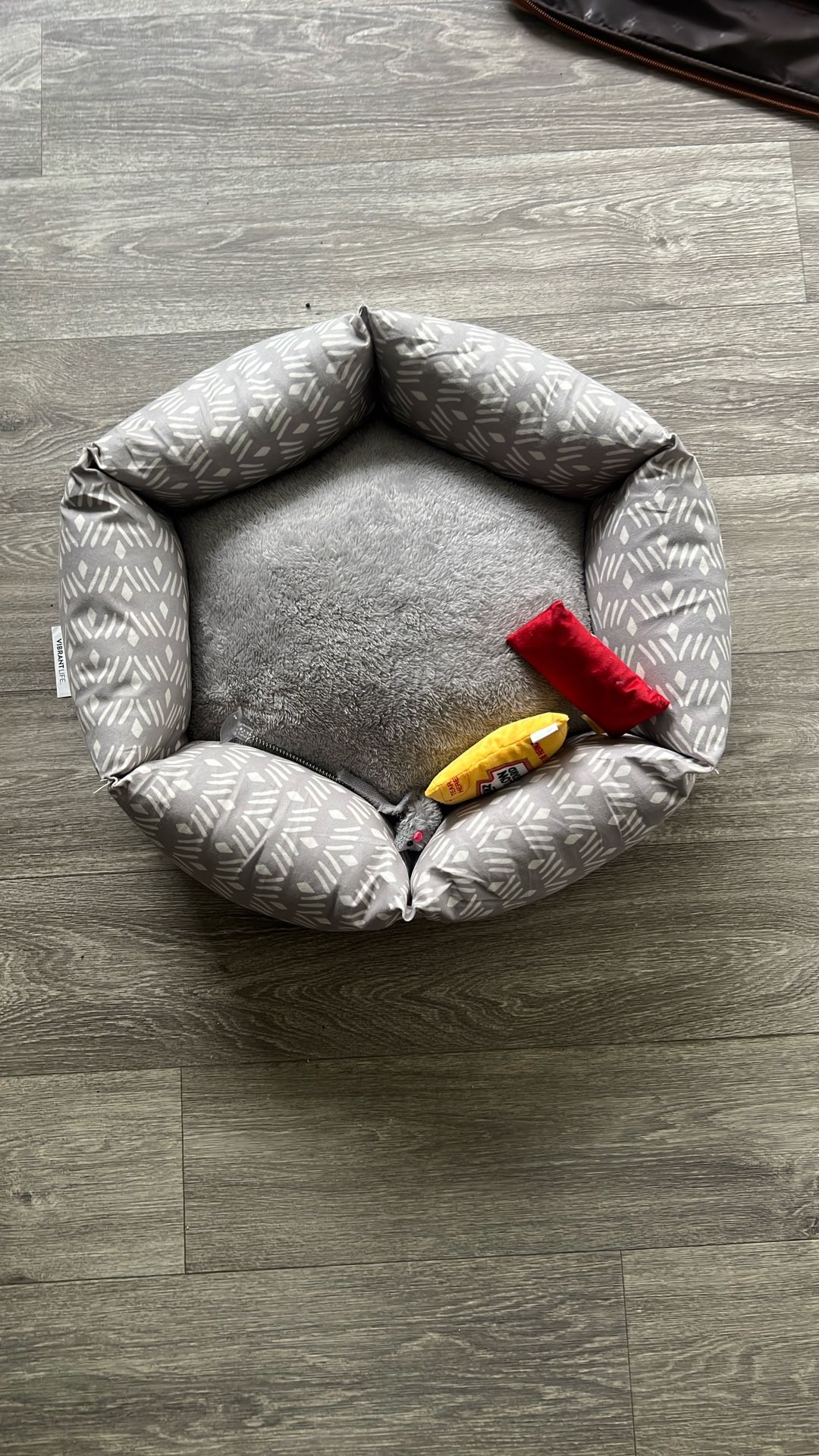Pet bed